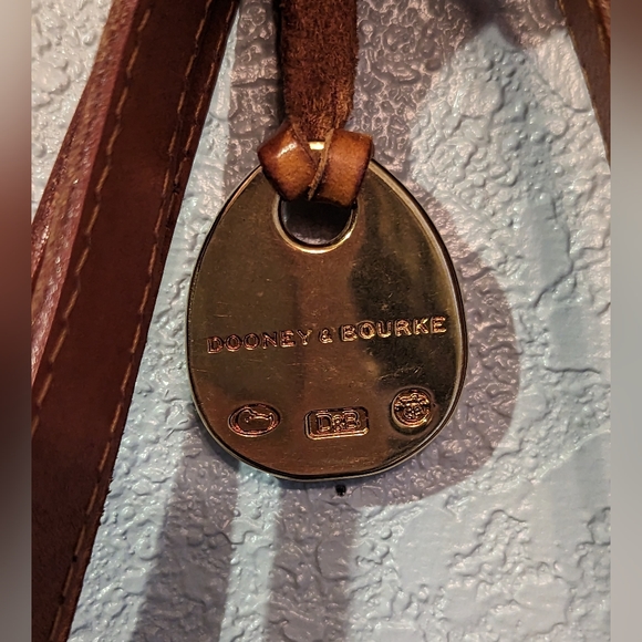 Dooney & Bourke logo tote bag - Picture 4 of 5